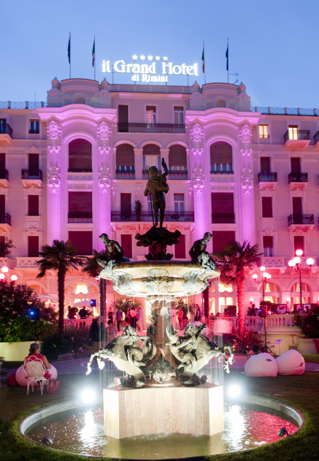 La Notte Rosa al Grand Hotel, Rimini foto di R. Gallini